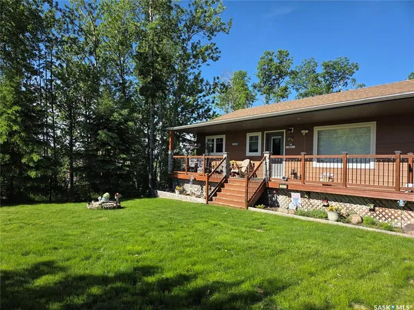 301 Birch STREET, Goodsoil, SK S0M 1A0