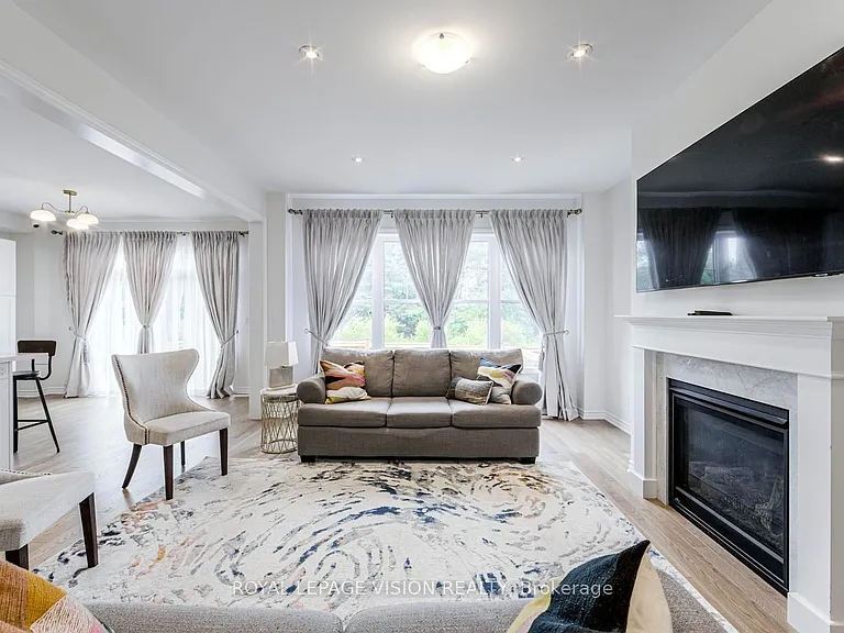 33 Bremner St #MAIN — Photo 14