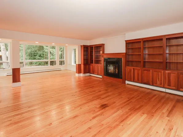 160 Highland Circle, Swanzey, NH 03446