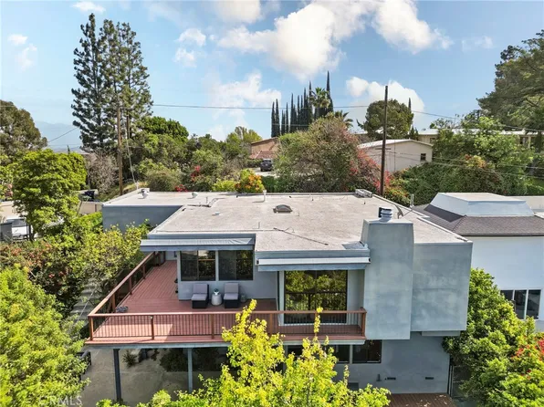 13523 Cheltenham Dr, Sherman Oaks, CA 91423