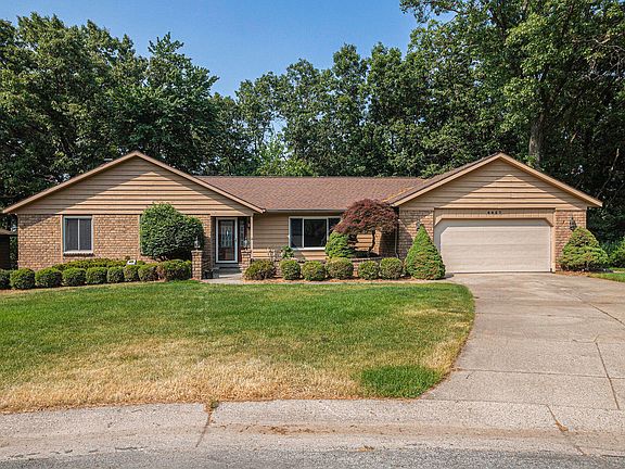 2nd image of 6927 Sandy Lane Dr SE