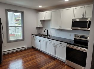 53 Palmer Ave #D, Jewett City, CT 06351