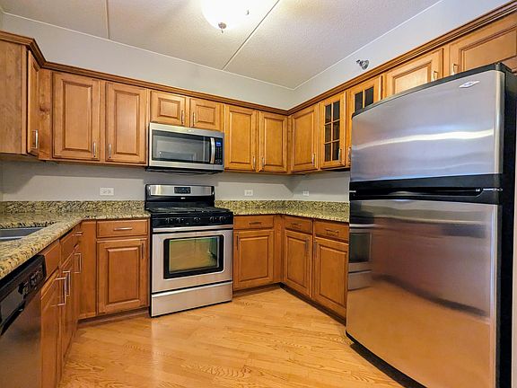 3rd image of 410 W Mahogany Ct Unit 301