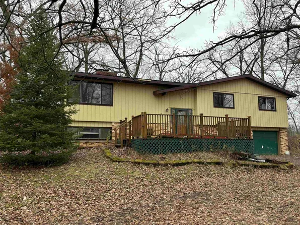 445 County Rd E, Brooklyn, WI 53521