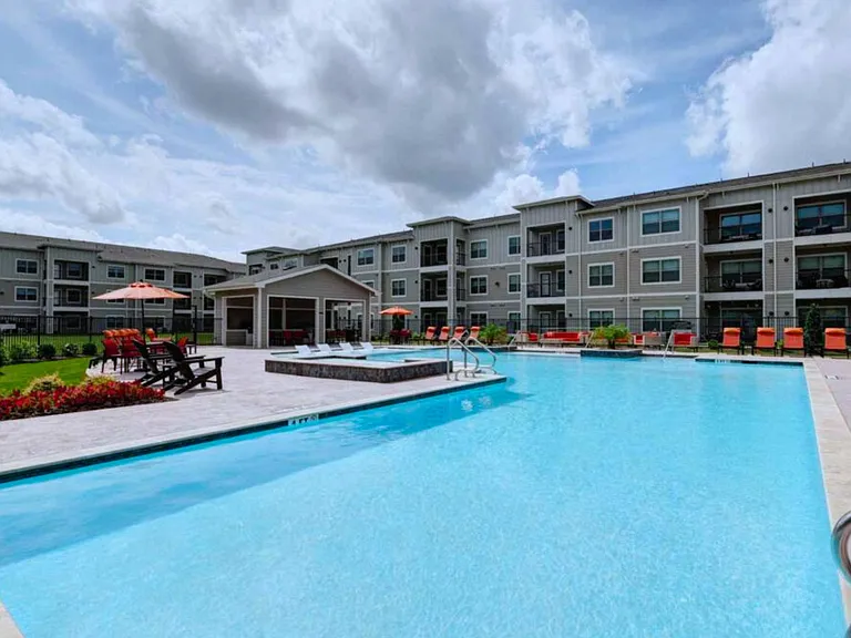Smart Living at Cypress Creek Apartment Homes — Photo 13