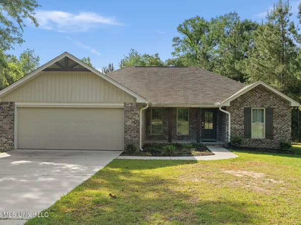 1910 Old Richton Rd, Petal, MS 39465