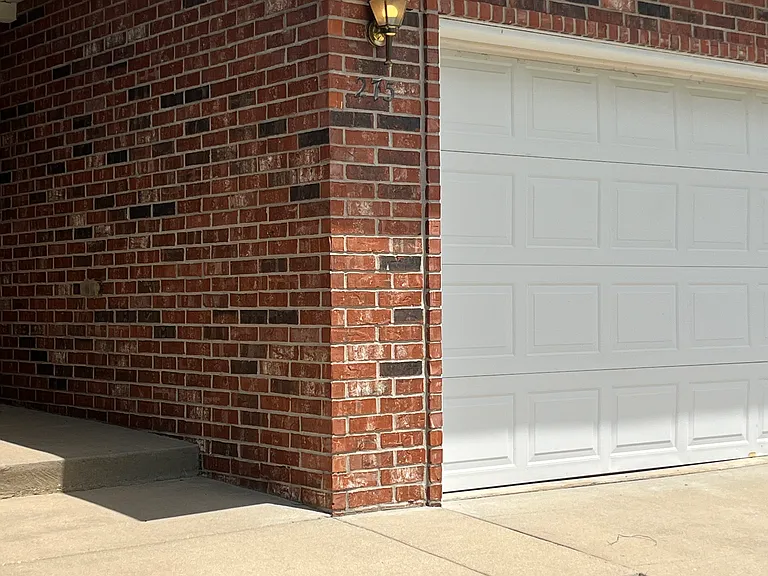 275 Amber Ave #275 — Photo 2