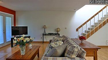 3rd image of 113 Fox Hollow Ct #113