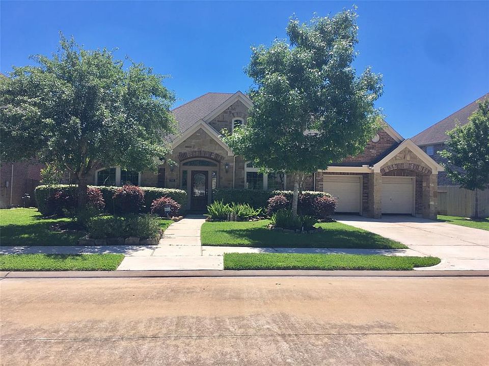 1st image of 3807 Orchard Club Dr