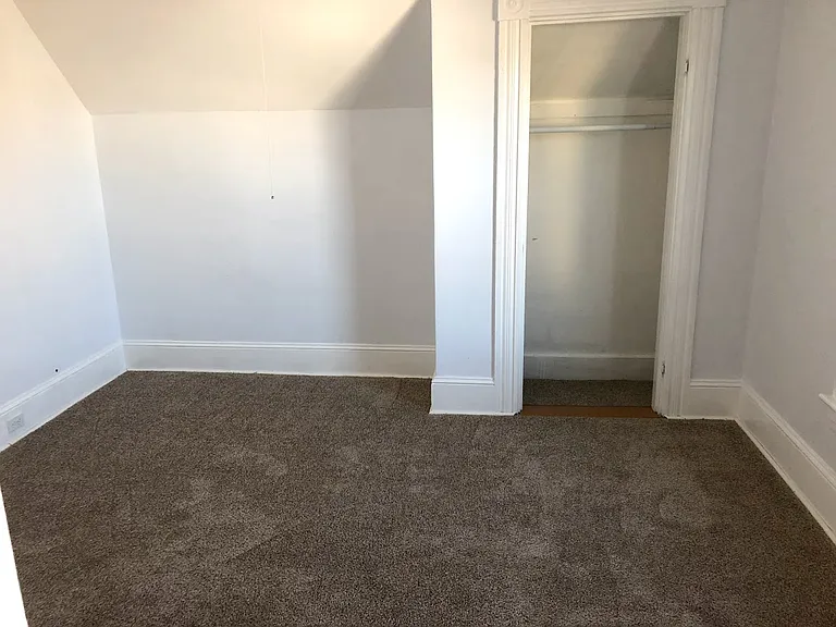 645 Somerville St #3 — Photo 8