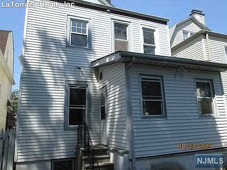 2nd image of 36 Union Pl