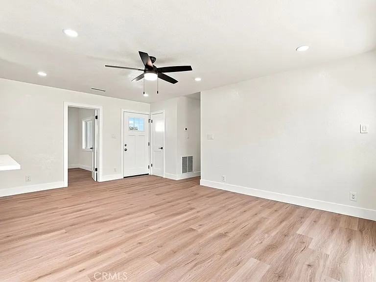 17045 Salais St — Photo 9
