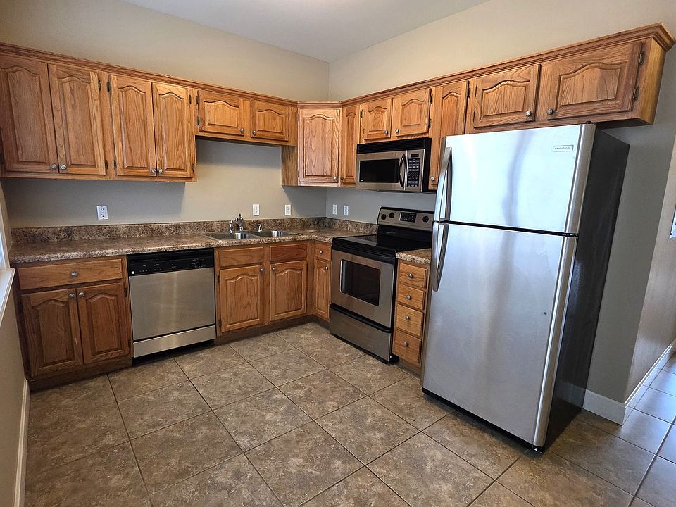 1st image of 204 N Shipley Aly APT 102