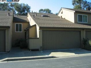 1889 Chantilly Ln, Hayward, CA 94541