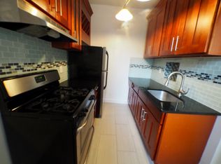 3112 42nd St APT 12, Astoria, NY 11103