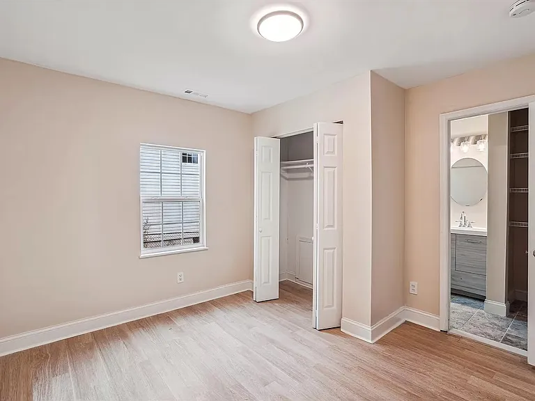 3736 Beach Drive Blvd — Photo 4
