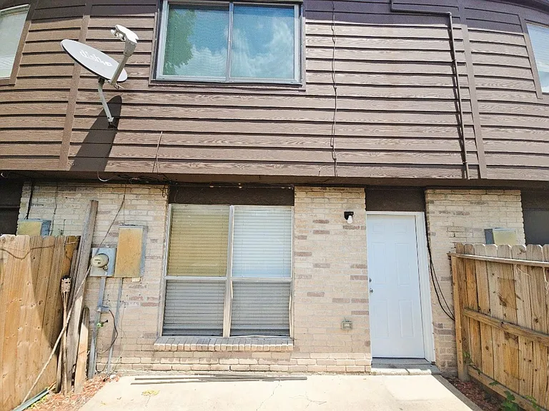 15625 Weldon Dr — Photo 21