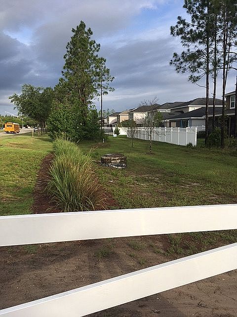 1st image of 118 Forest Edge Dr