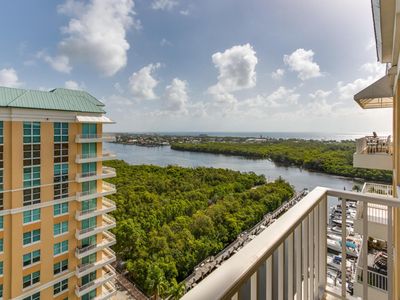 625 Casa Loma Blvd Ph 3, Boynton Beach, FL, 33435