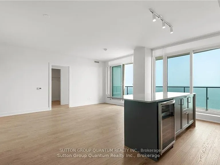 1928 Lake Shore Blvd W #4107 — Photo 8
