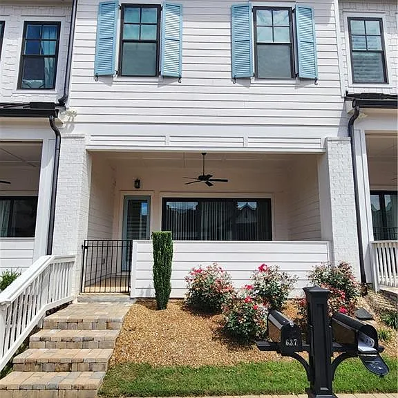 637 Stickley Oak Way — Photo 1