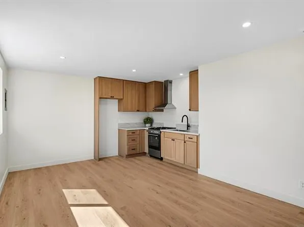 5612 Zircon St #B, San Diego, CA 92114