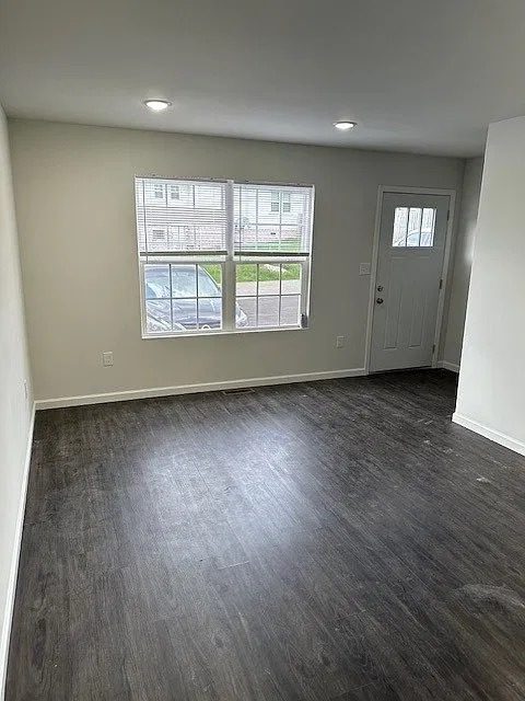 69 Weesner Ave Unit #2 — Photo 2