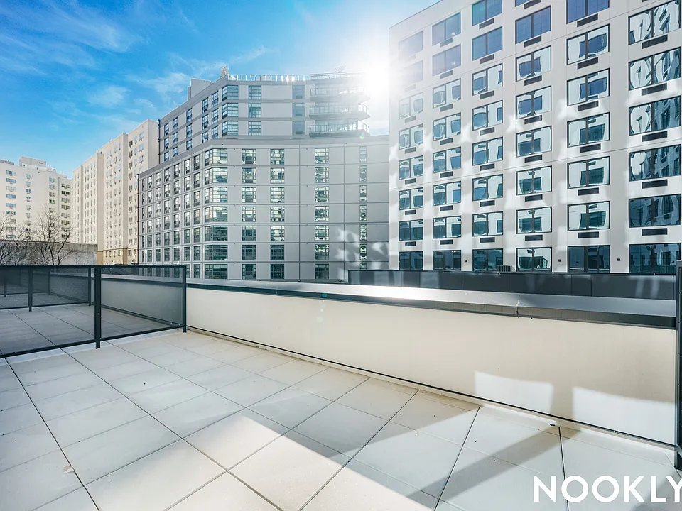 40 Bruckner Blvd #202NT