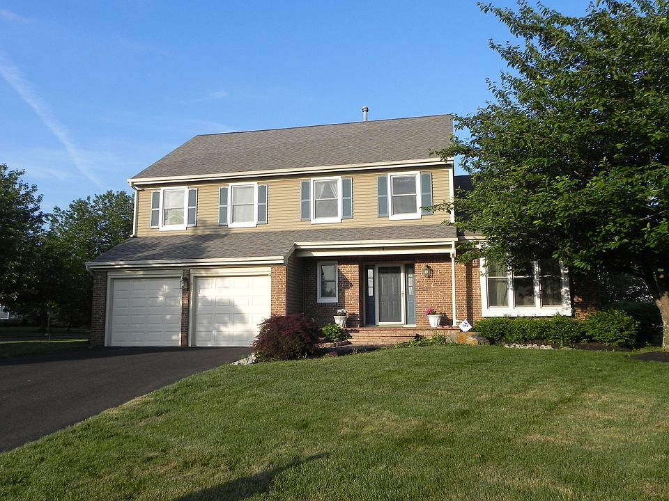 1st image of 1 Balsam Ct