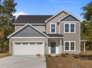 206 Ethan Pl, Hubert, NC 28539