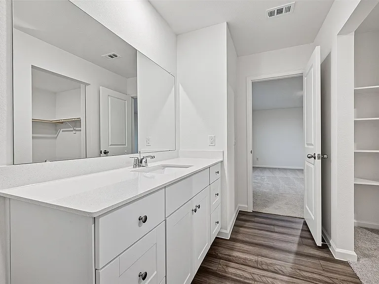 8323 Vacek Crossing Way — Photo 32