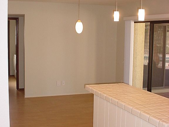5th image of 8400 N Via Linda