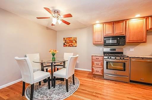 4th image of 1218 Vfw Pkwy APT 53