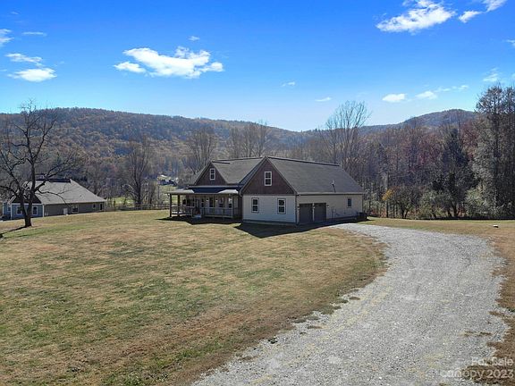 4th image of 74 Walnut Valley Ln