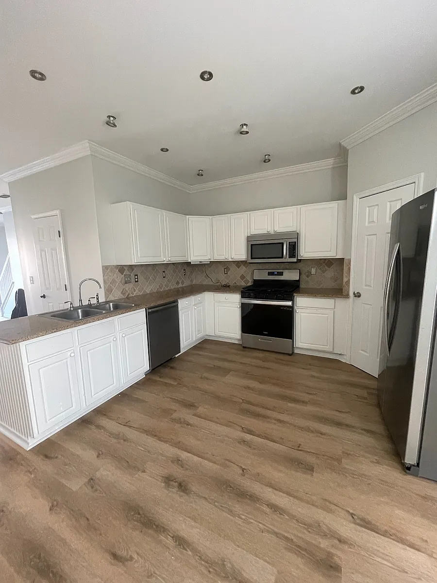 Building Photo - 3152 Mill Springs Cir