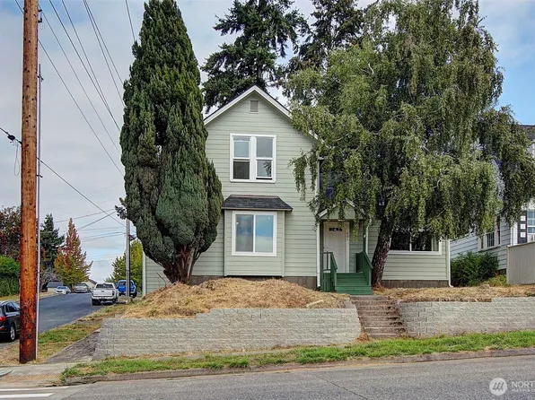 601 Cowlitz Way, Kelso, WA 98626