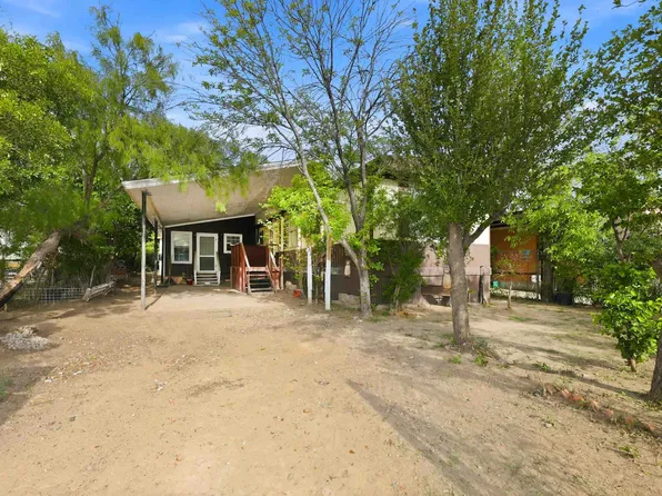 2811 Lee Ave, Laredo, TX 78040