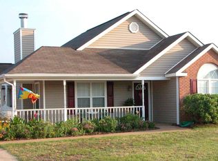 111 Sheldon Ridge Ct, Bonaire, GA 31005