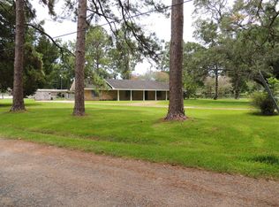 1690 N Main St, Opelousas, LA 70570