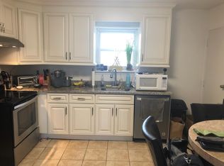 84 Wardwell St APT 5, Stamford, CT 06902