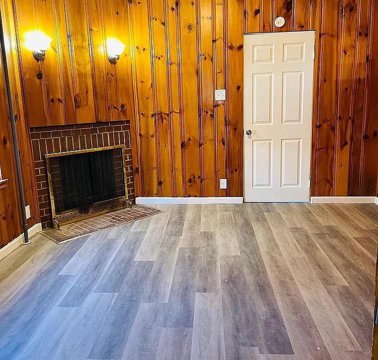 2nd image of 317 Carlisle Ave #1