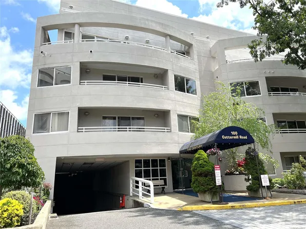 100 Cuttermill Road #1G, Great Neck, NY 11021