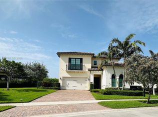 11326 SW 12th St, Pembroke Pines, FL 33025