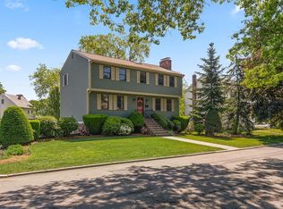 125 Sycamore Rd, Melrose, MA 02176