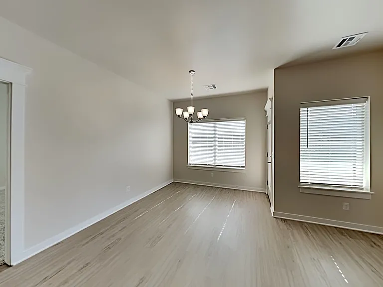 9904 Glover River Dr — Photo 10