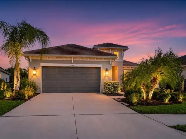 10193 Canaveral Cir, Sarasota, FL 34241
