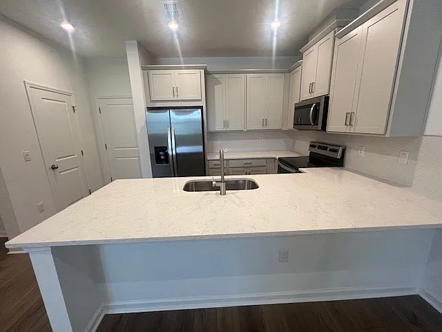 11525 Straits Way #1 — Photo 3