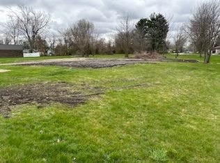 1243 N Cedar Rd, New Lenox, IL 60451