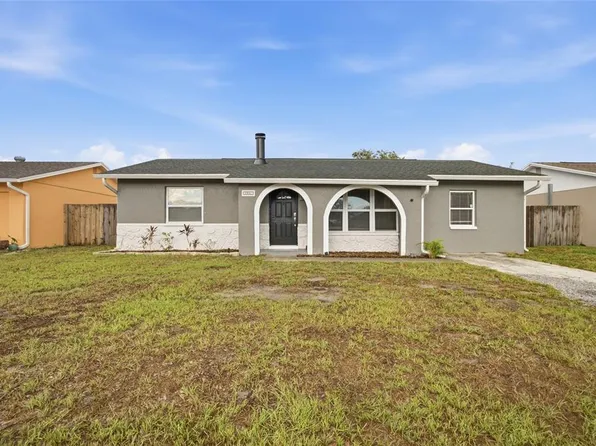 7941 Smoketree Ct, Largo, FL 33773