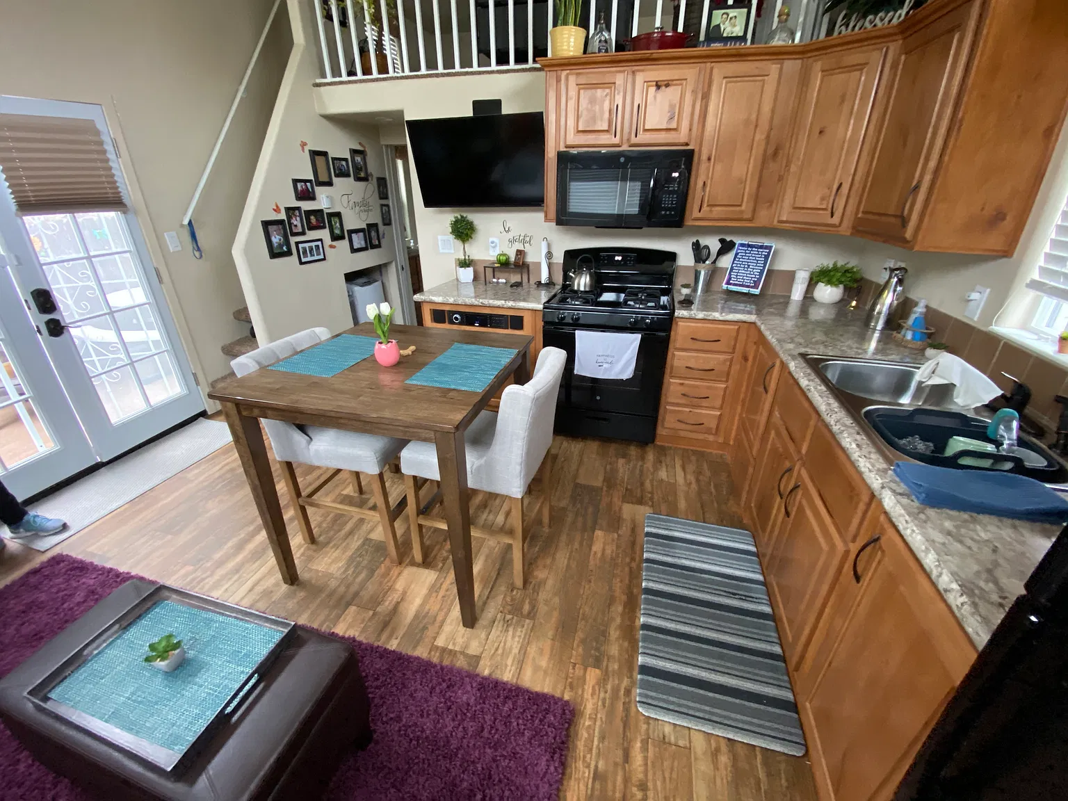 1 bed, 550 sqft, $1,740 — Photo 4